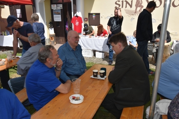 Den-s-vorari-2019-093
